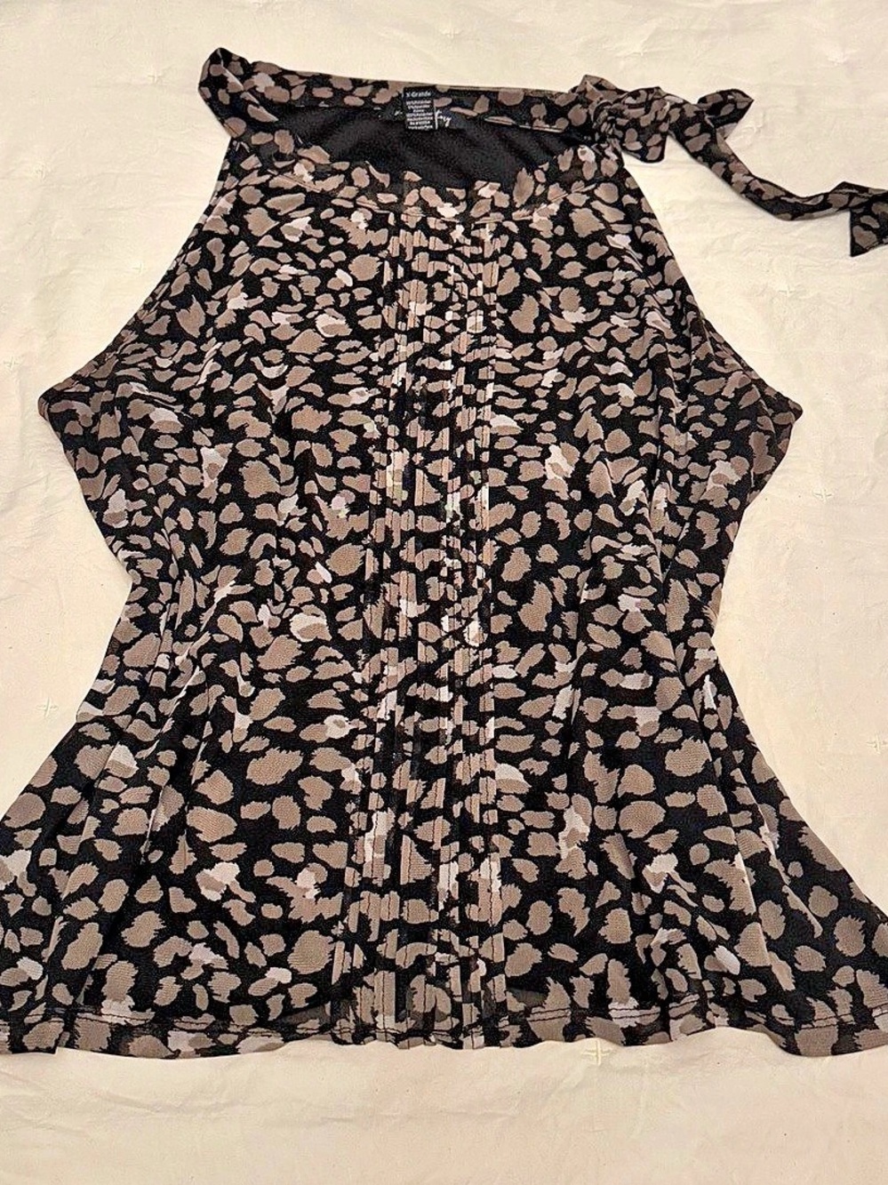 a love story Animal Print Tie-Shoulder Tank in Black & Brown Size XL